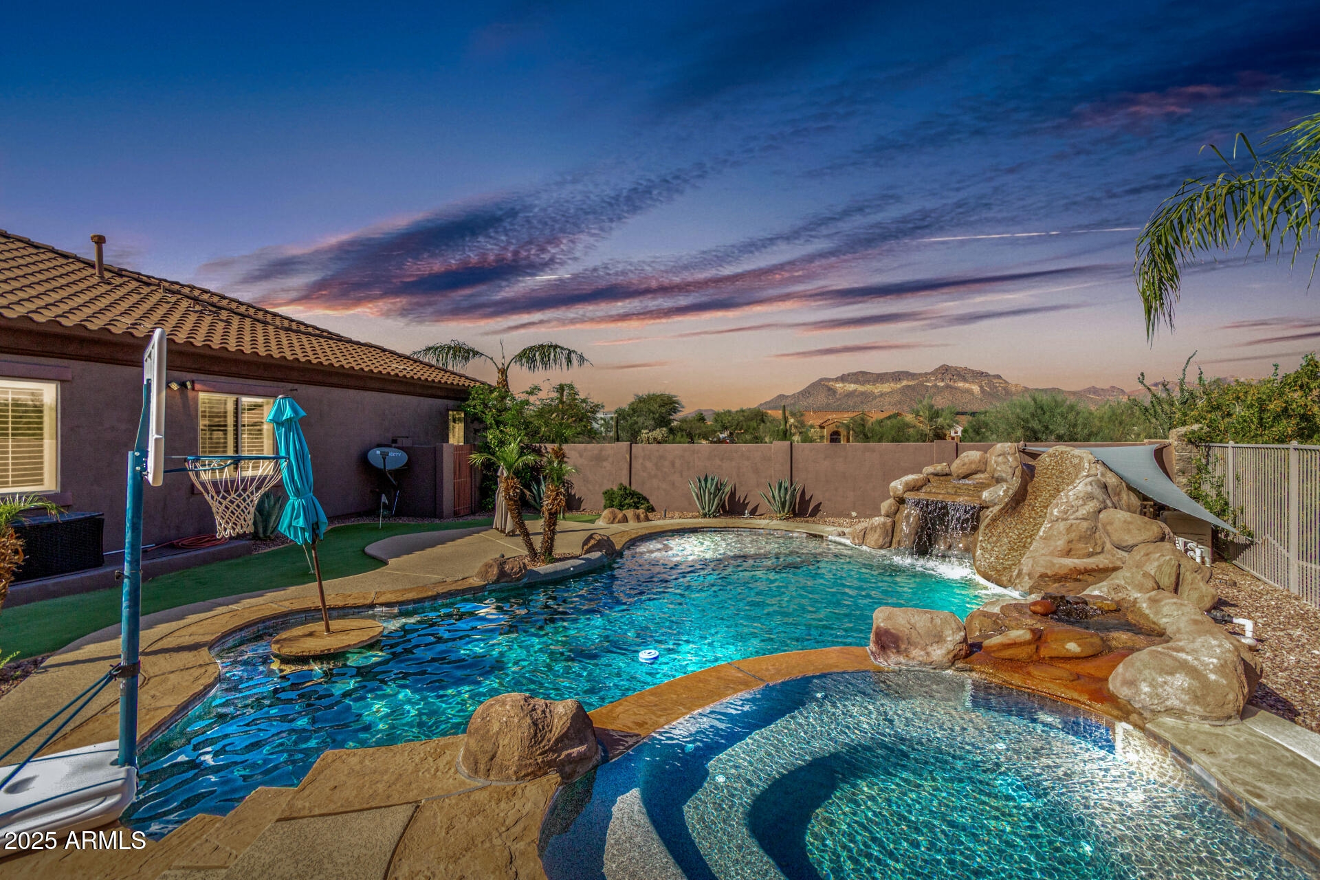 9845 E INGLEWOOD Street