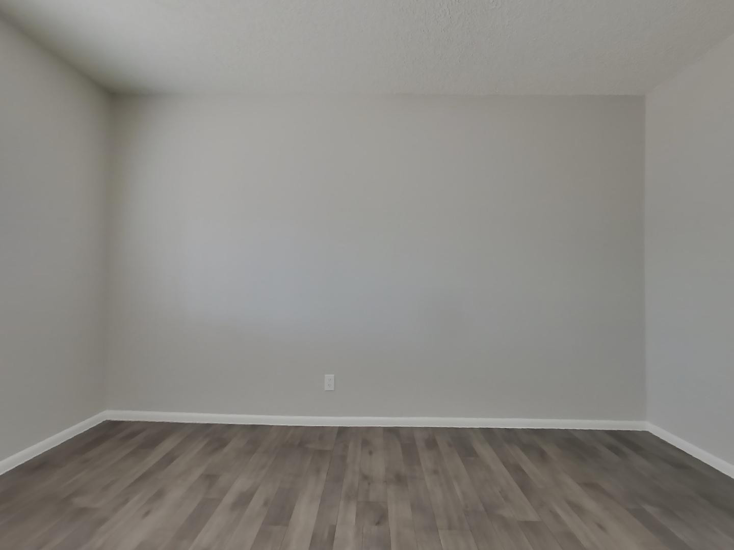 1626 W Pepper Place