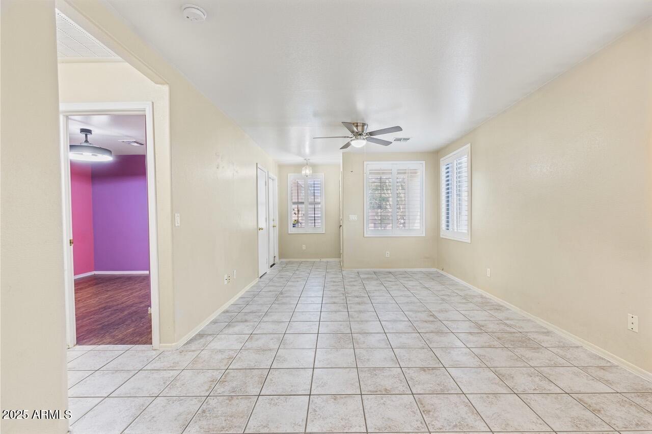 16940 N BRIARWOOD Drive