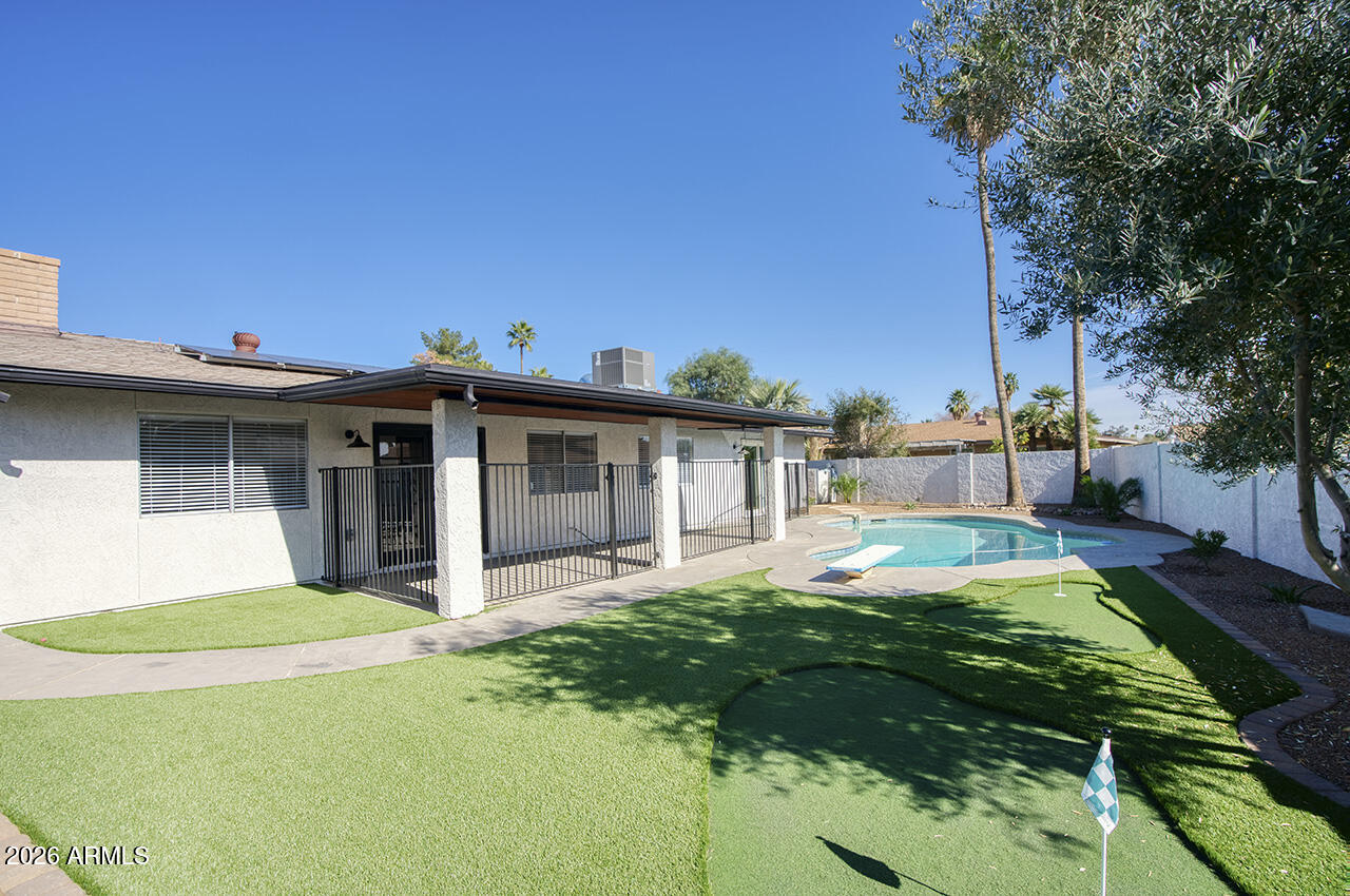 4511 W SANDRA Terrace