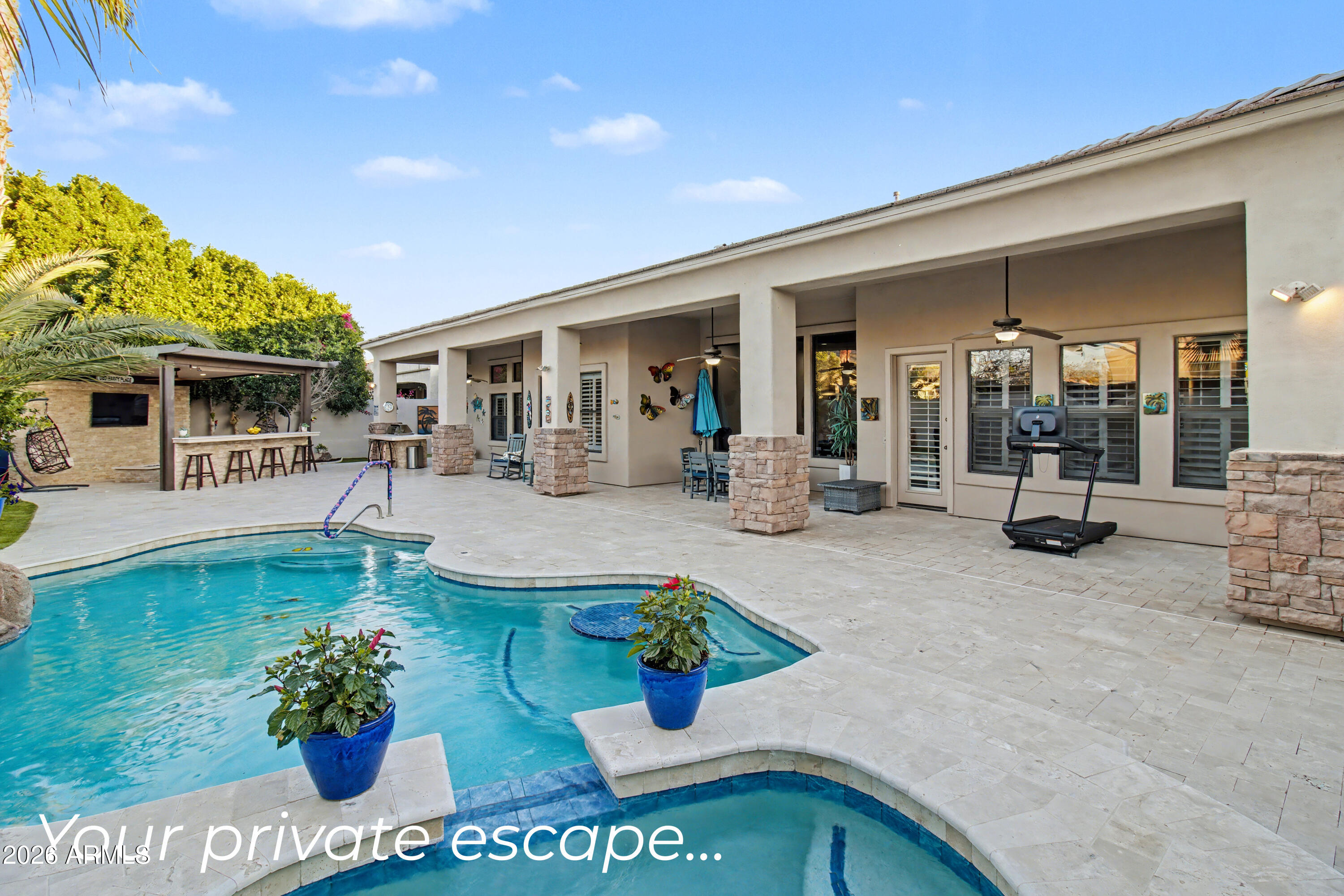 2184 W WEATHERBY Way