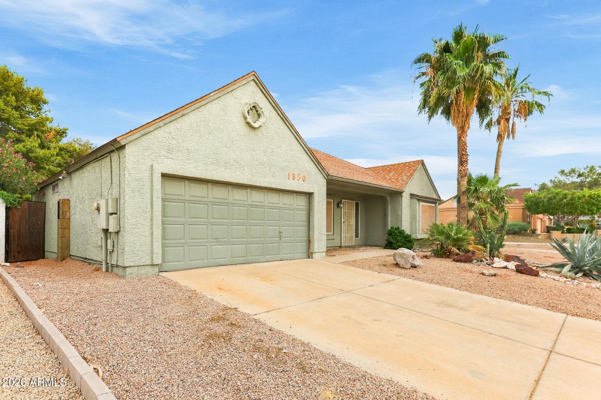 1350 E TONTO Lane