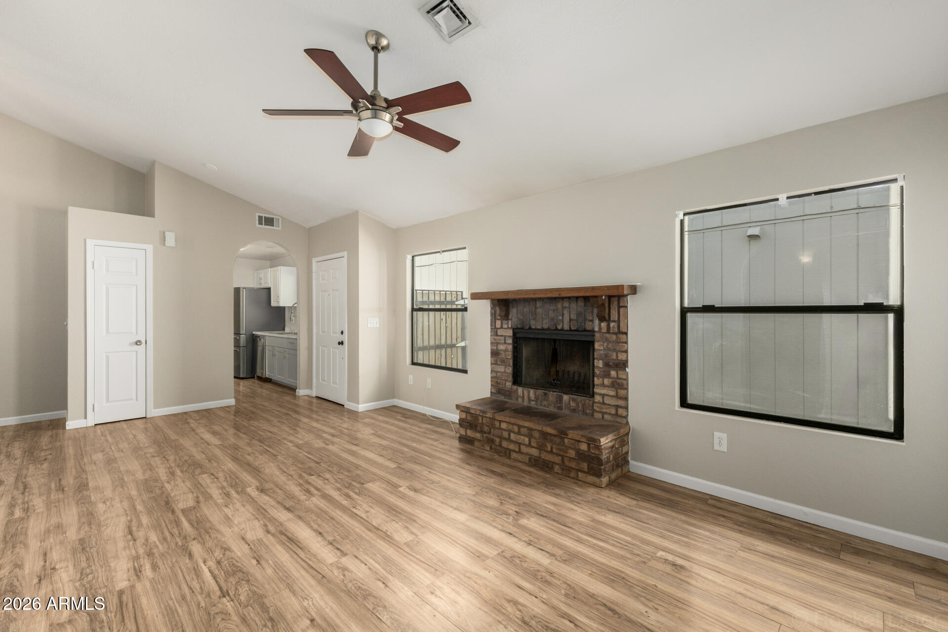 1915 S 39TH Street 49