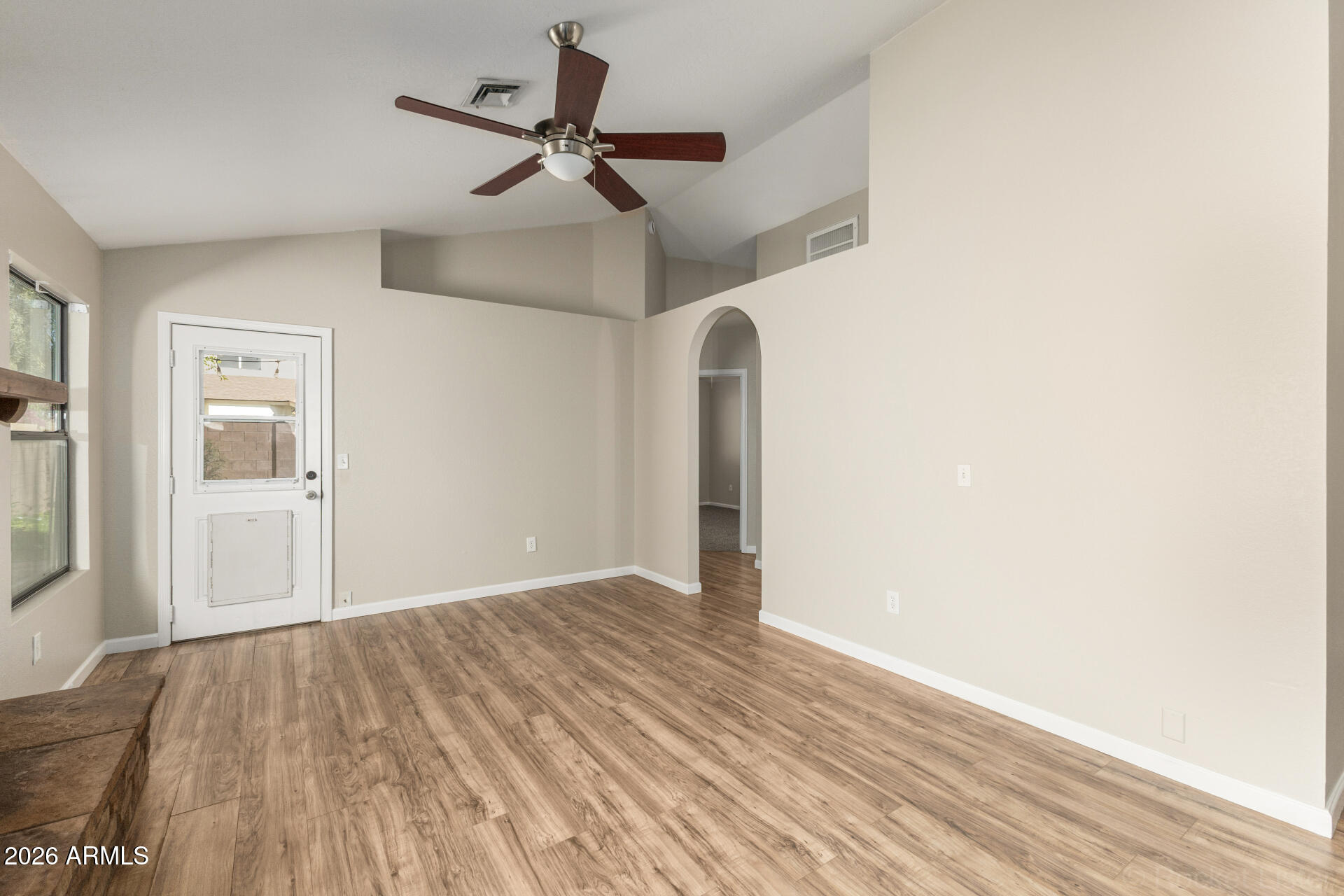 1915 S 39TH Street 49