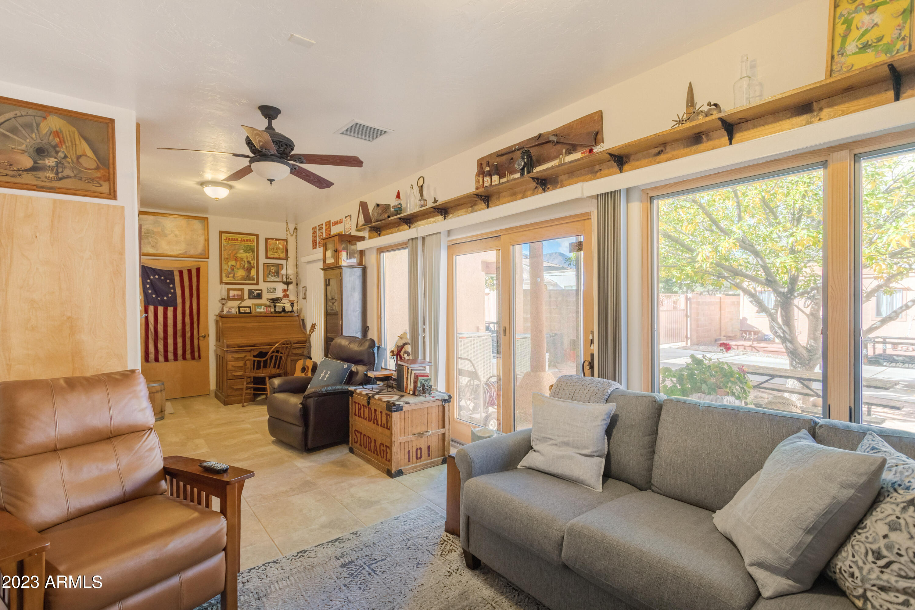 MOUNTAIN SHADOWS PHASE E - Residential