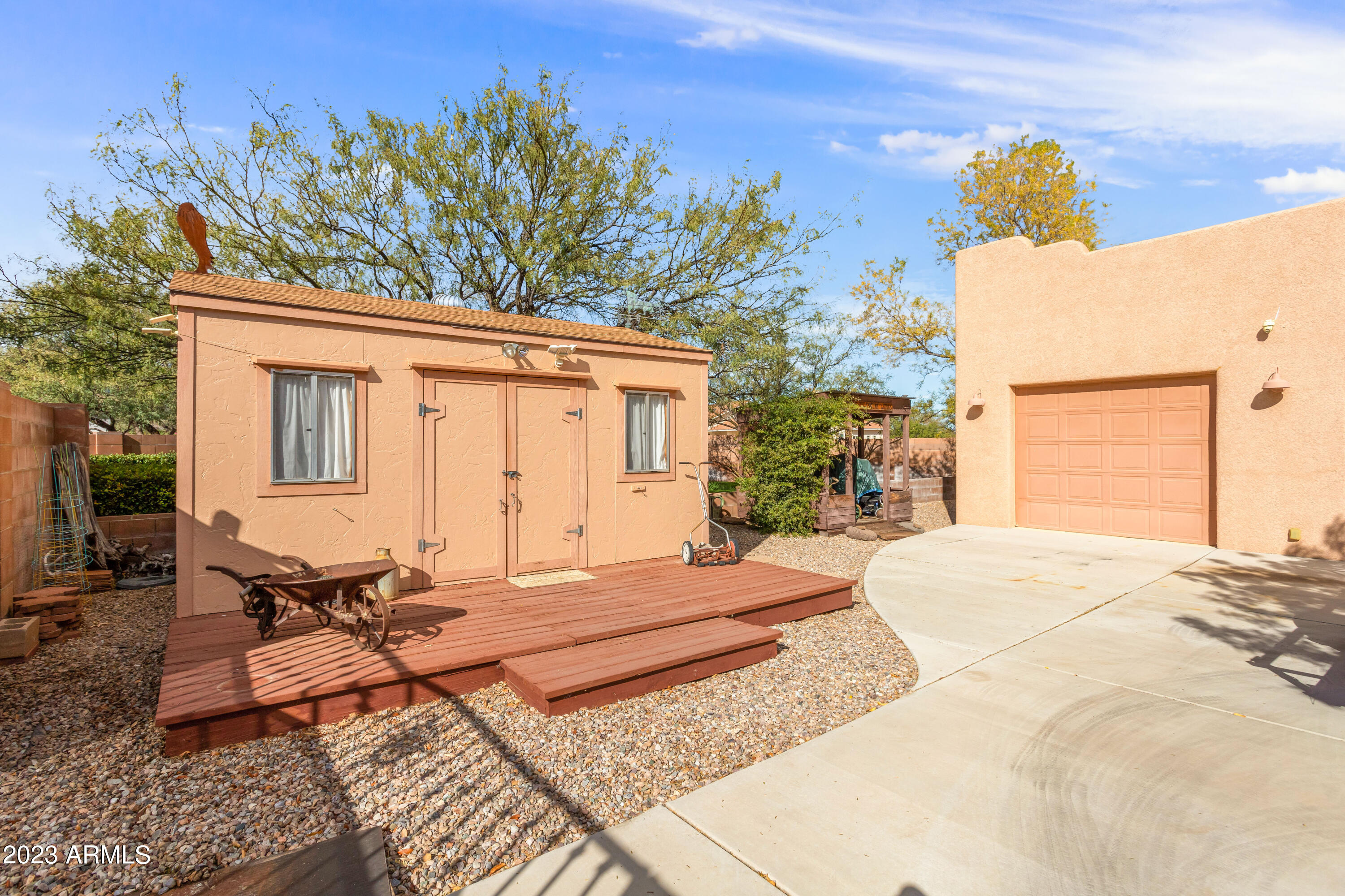 MOUNTAIN SHADOWS PHASE E - Residential