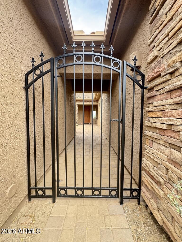 1710 W WESTERN STAR Boulevard