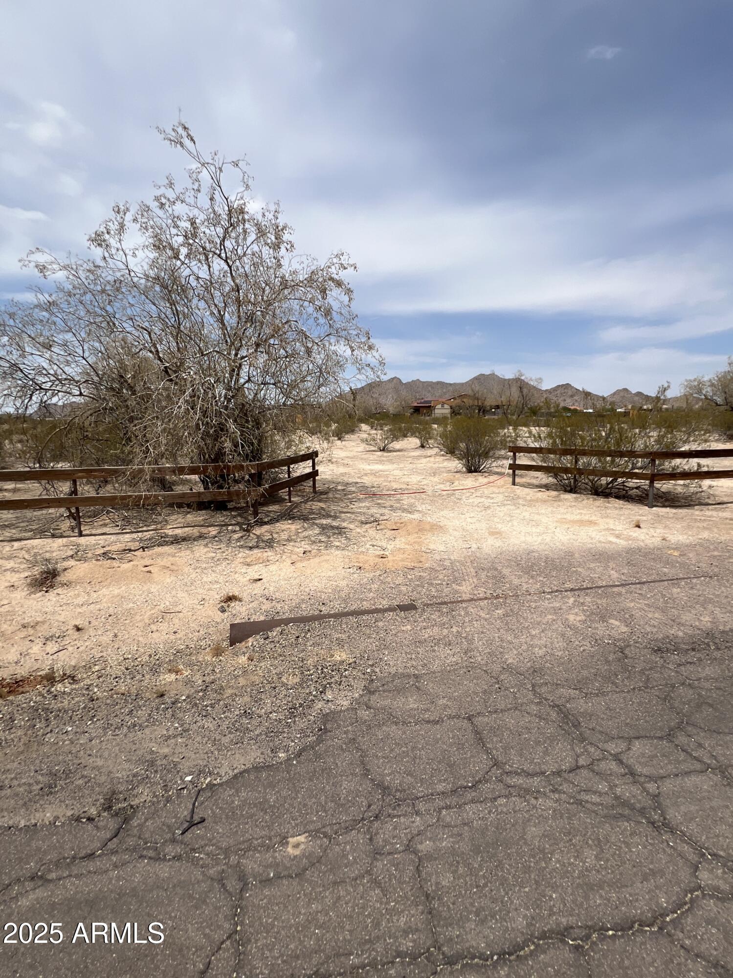 000 E Silverbrush Trail -