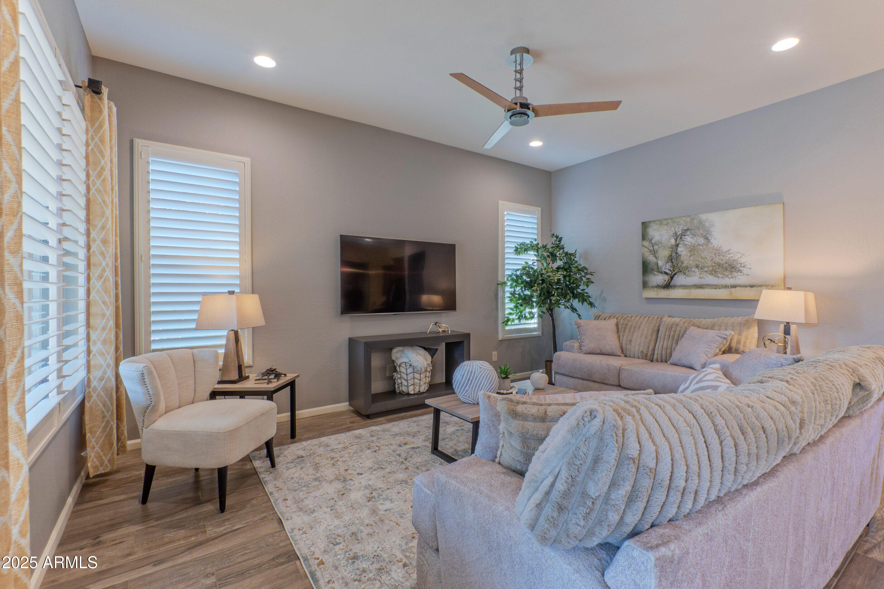 16909 W GRANADA Road