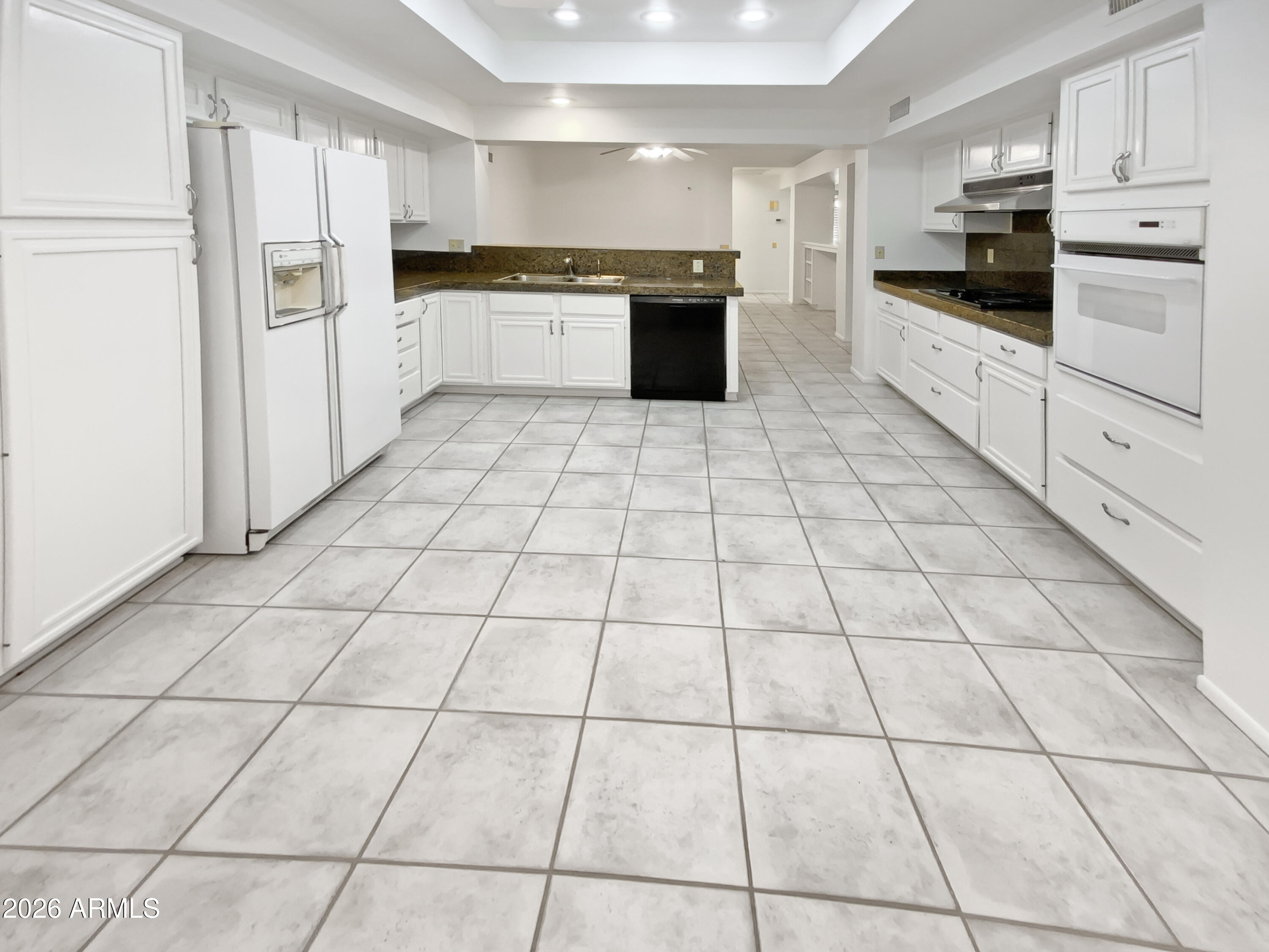 14154 W YOSEMITE Drive