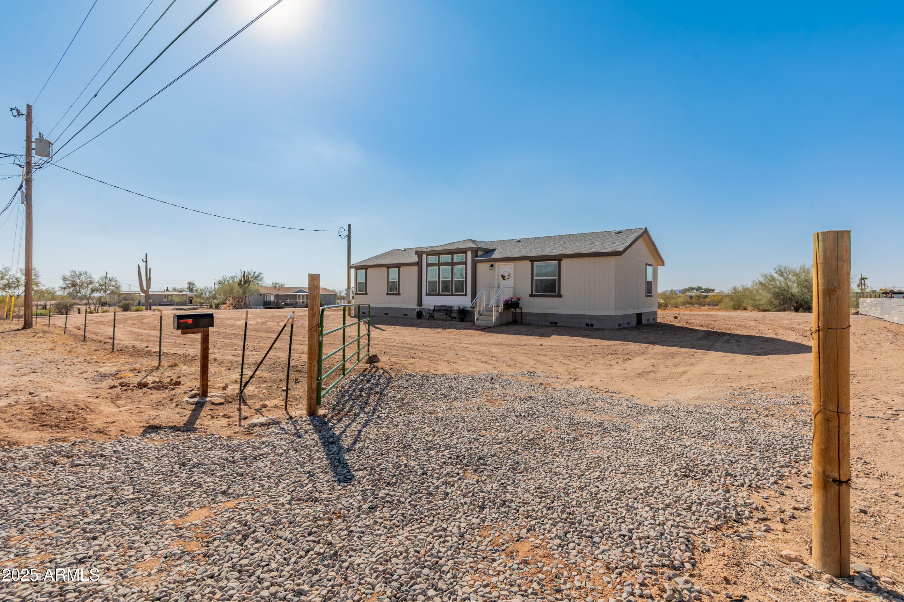 Apache Junction, Arizona 85120, United States, 3 Bedrooms Bedrooms, ,2 BathroomsBathrooms,Residential,Pending,8149
