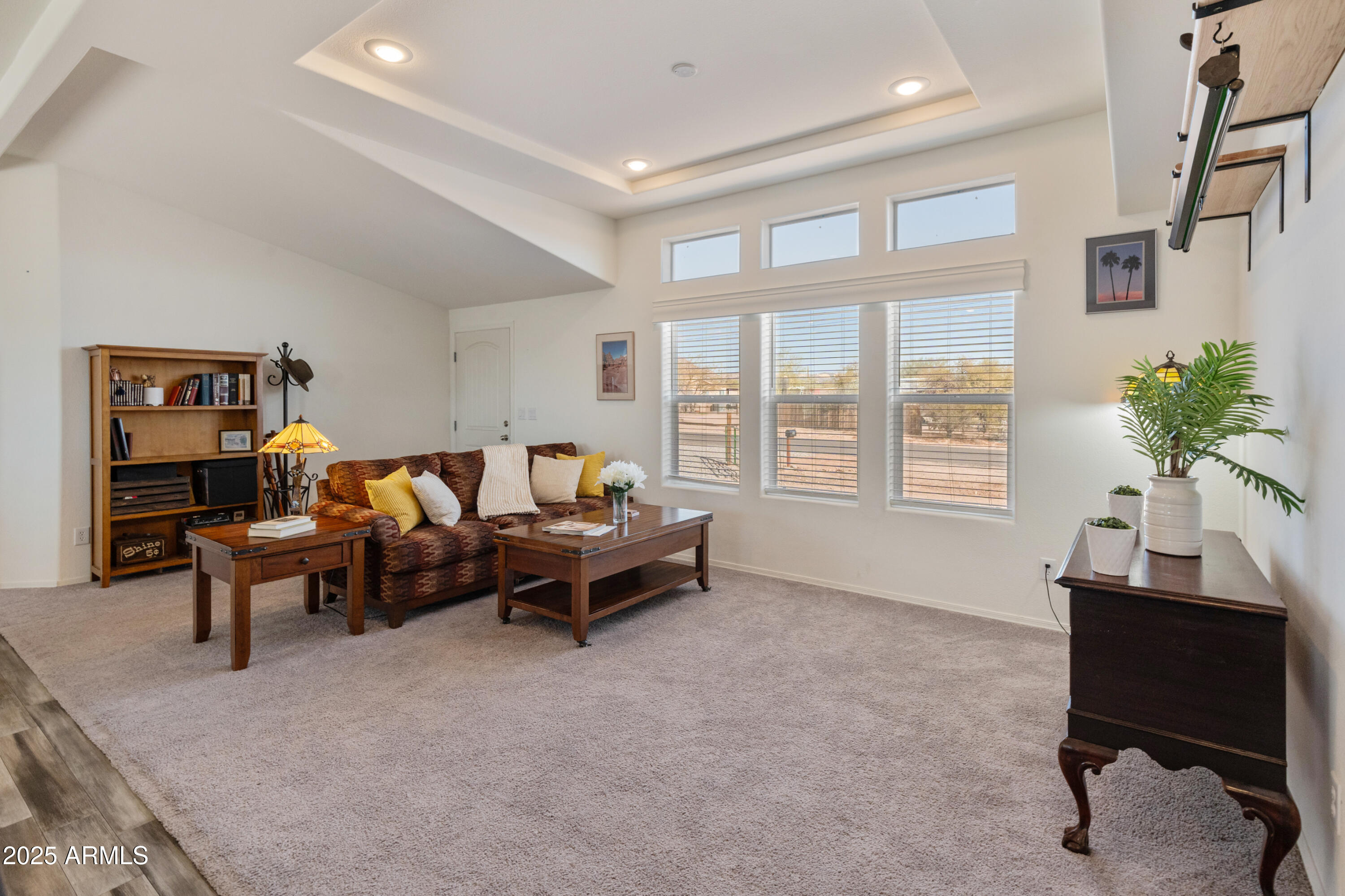 Apache Junction, Arizona 85120, United States, 3 Bedrooms Bedrooms, ,2 BathroomsBathrooms,Residential,Pending,8149