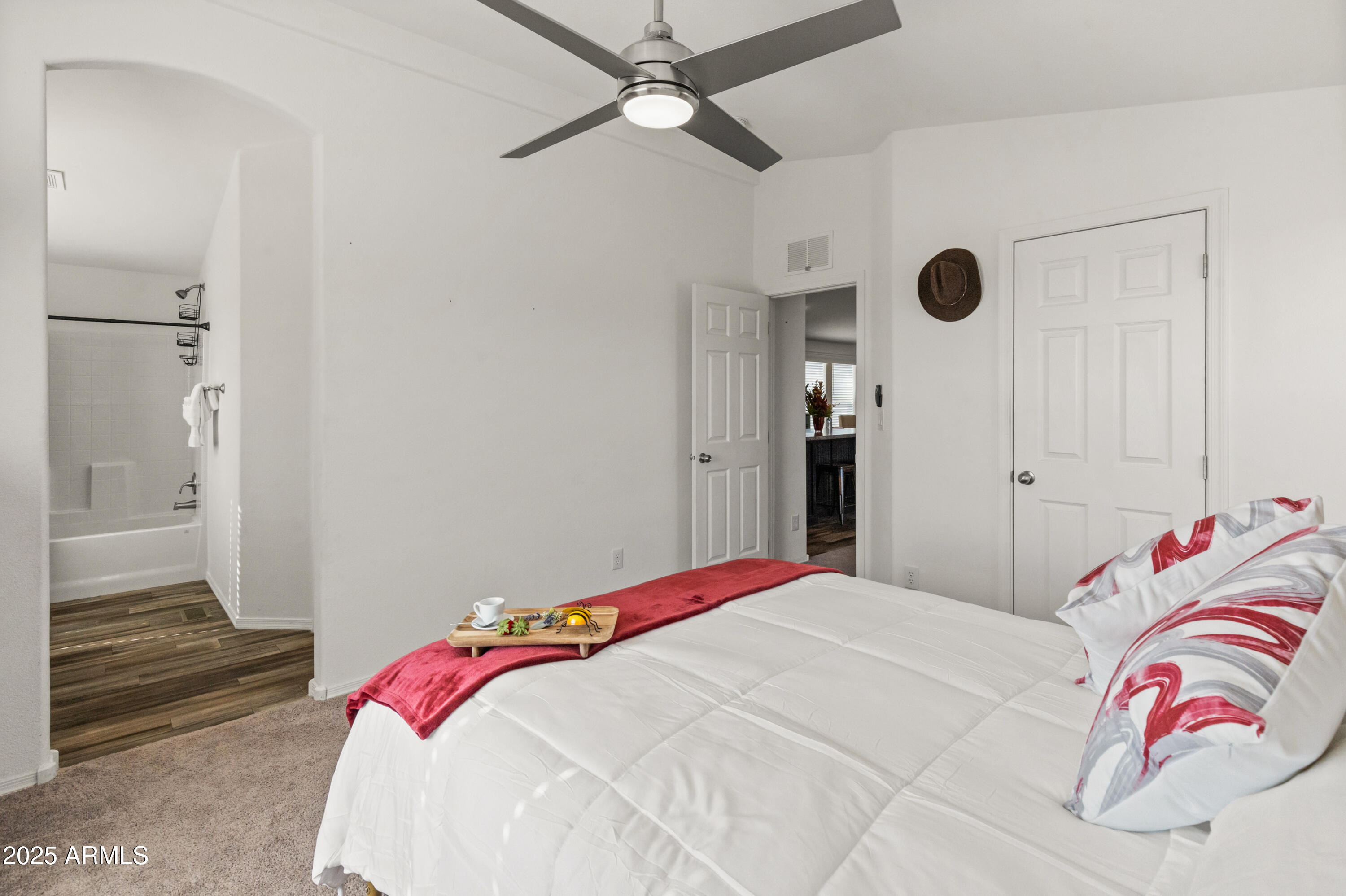 Apache Junction, Arizona 85120, United States, 3 Bedrooms Bedrooms, ,2 BathroomsBathrooms,Residential,Pending,8149