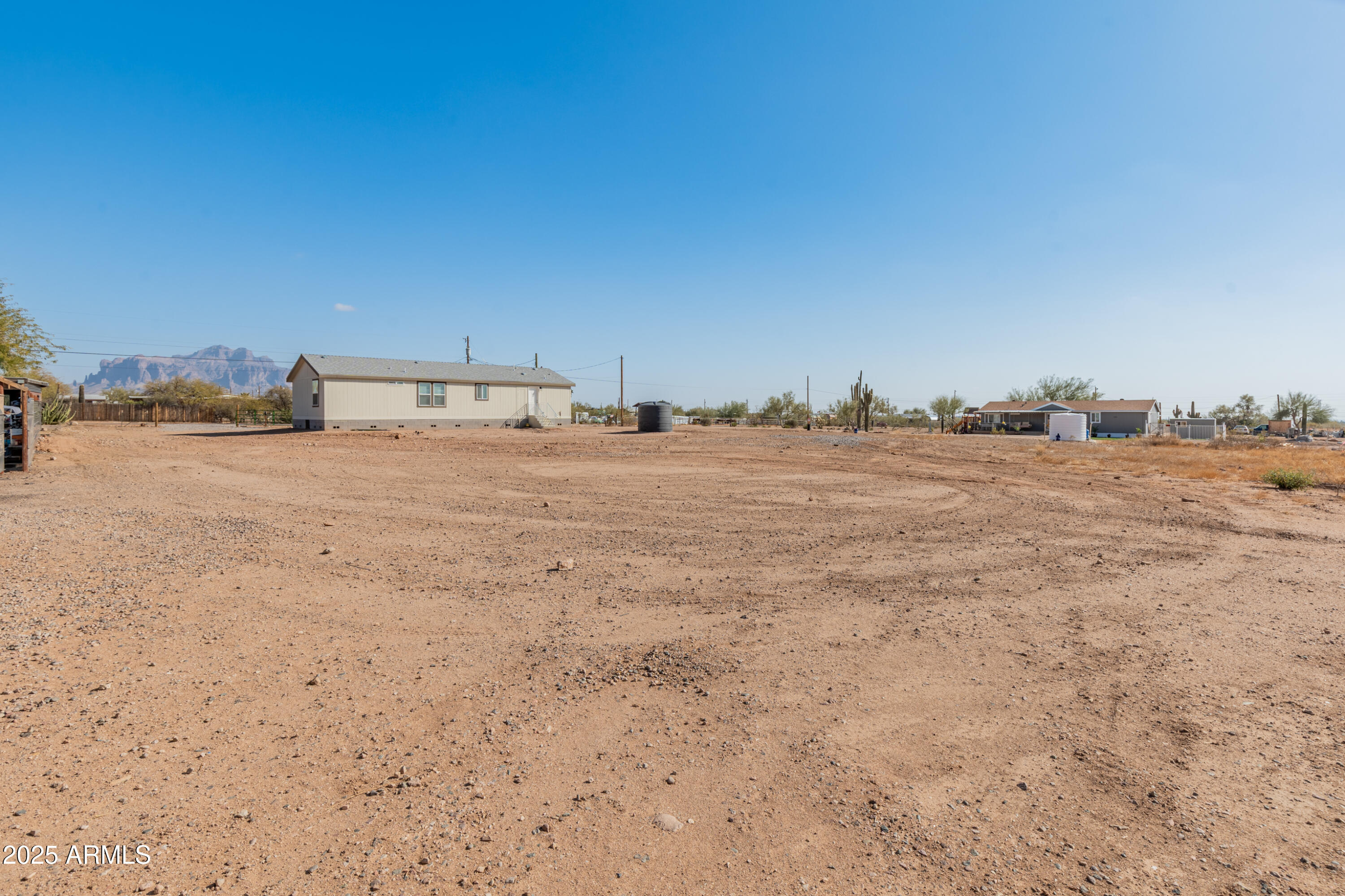 Apache Junction, Arizona 85120, United States, 3 Bedrooms Bedrooms, ,2 BathroomsBathrooms,Residential,Pending,8149