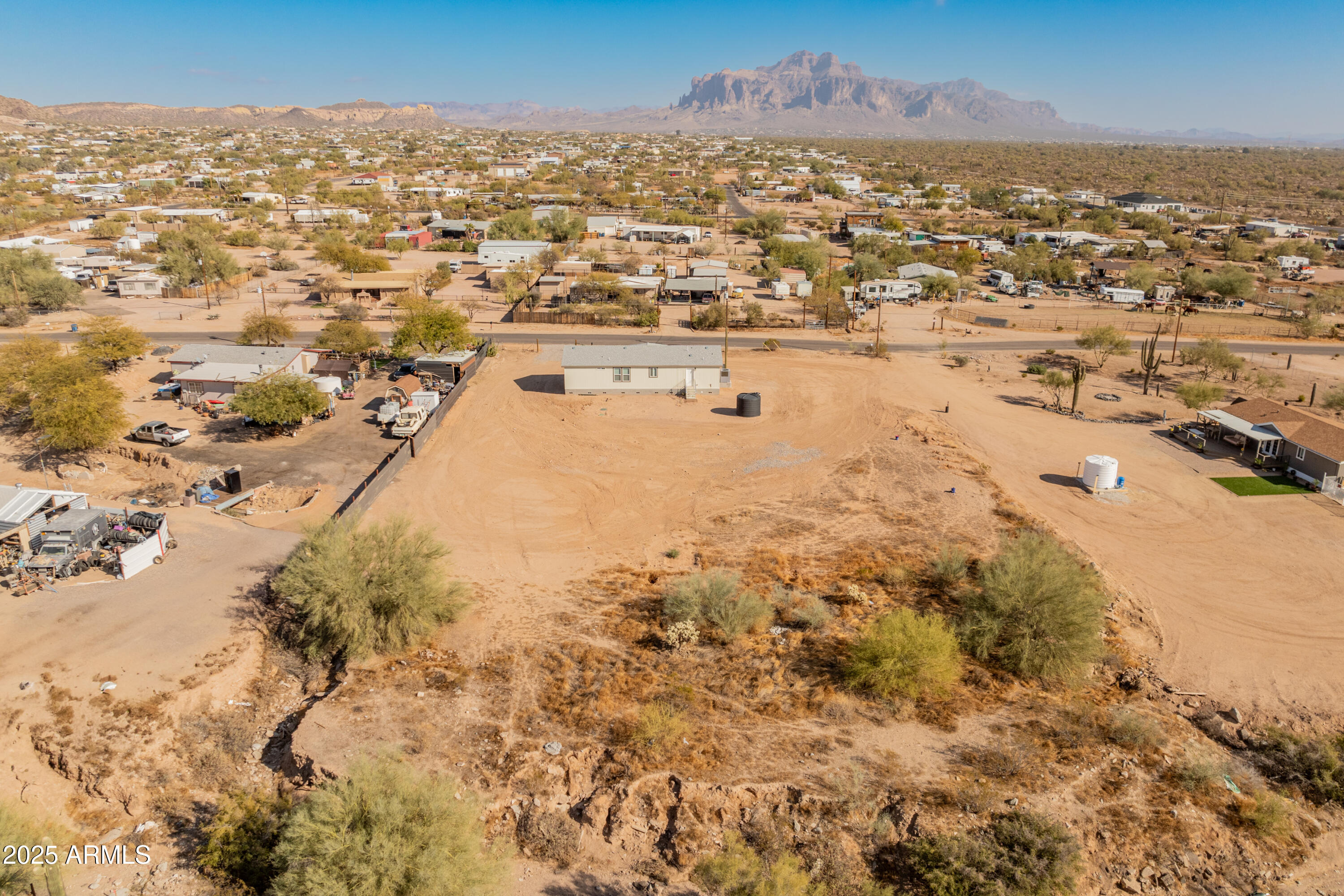 Apache Junction, Arizona 85120, United States, 3 Bedrooms Bedrooms, ,2 BathroomsBathrooms,Residential,Pending,8149