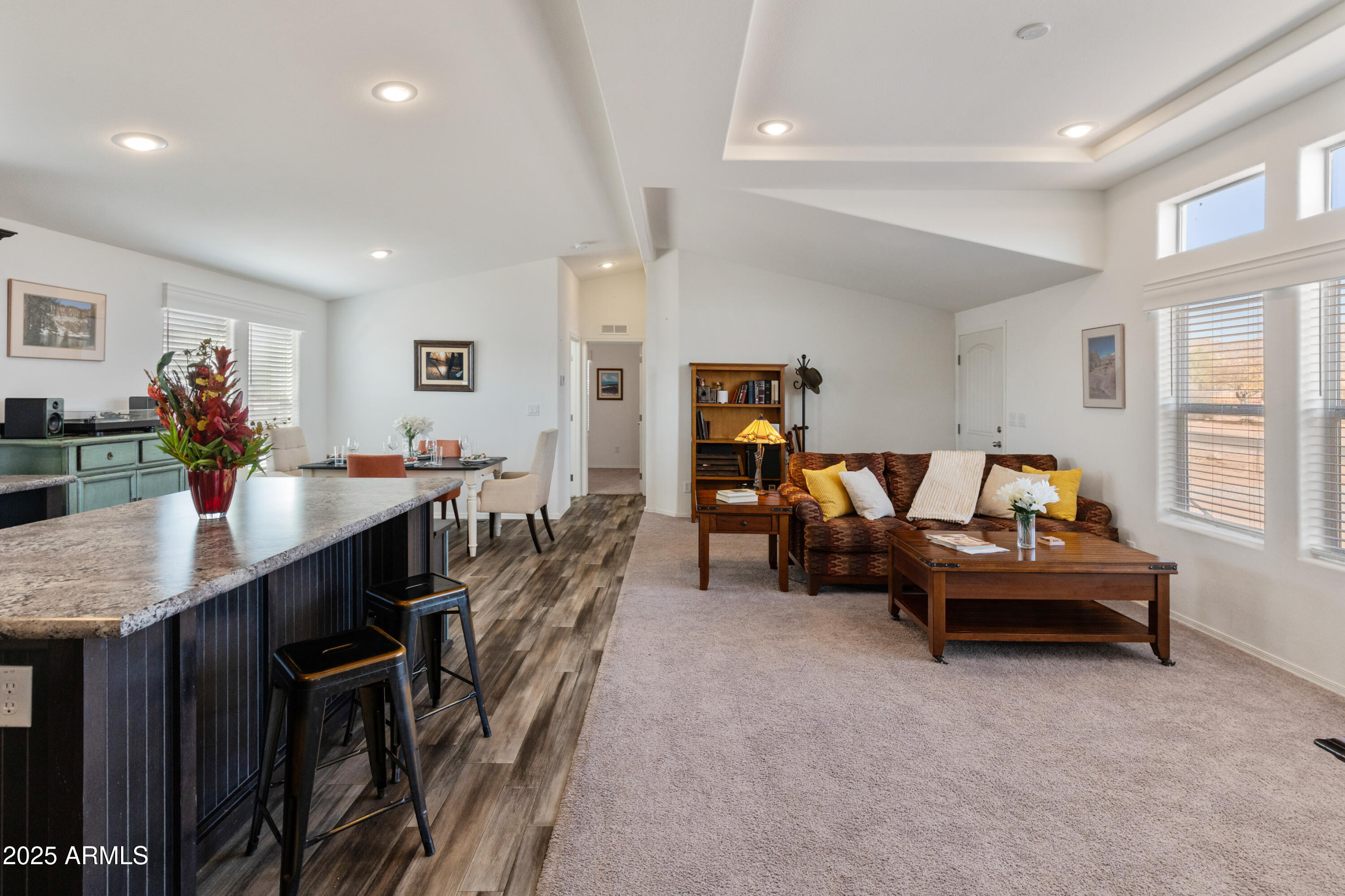 Apache Junction, Arizona 85120, United States, 3 Bedrooms Bedrooms, ,2 BathroomsBathrooms,Residential,Pending,8149