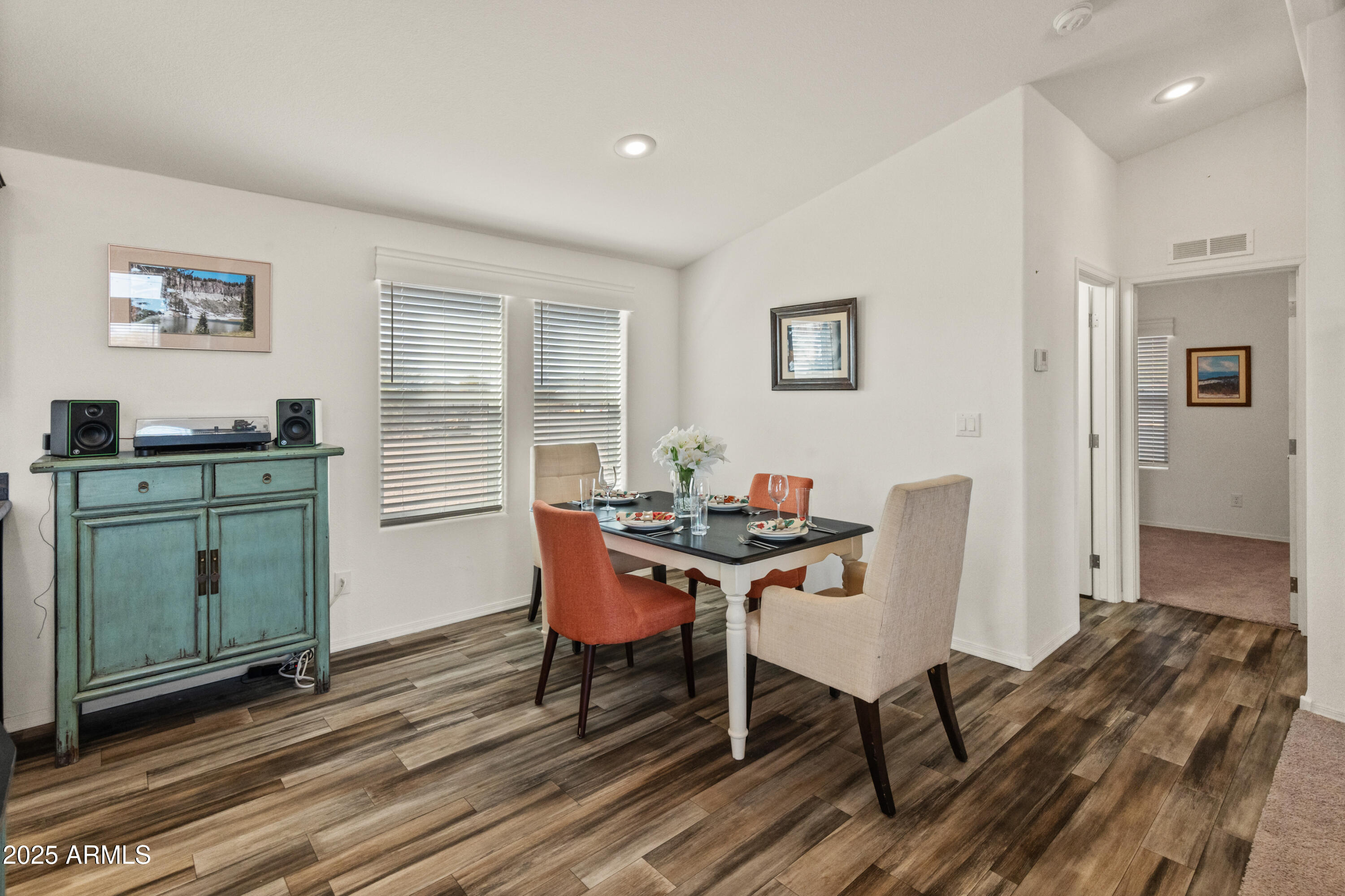 Apache Junction, Arizona 85120, United States, 3 Bedrooms Bedrooms, ,2 BathroomsBathrooms,Residential,Pending,8149