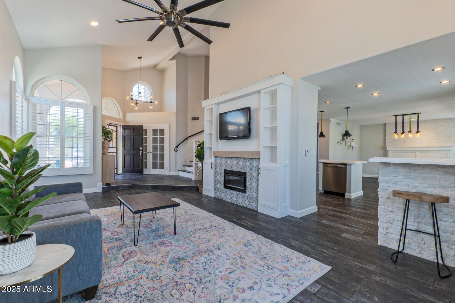 12042 S 44th Street