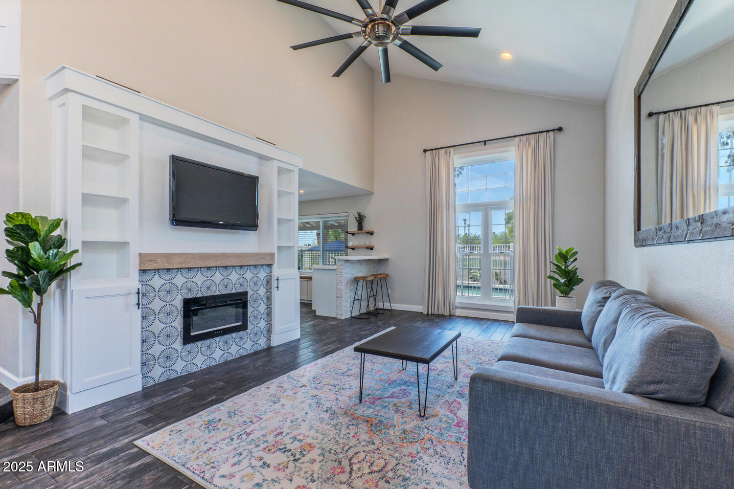 12042 S 44th Street