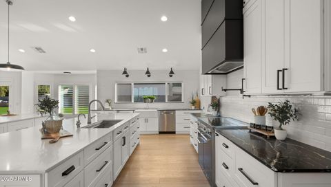 2265 E BONANZA Road Gilbert AZ 85297