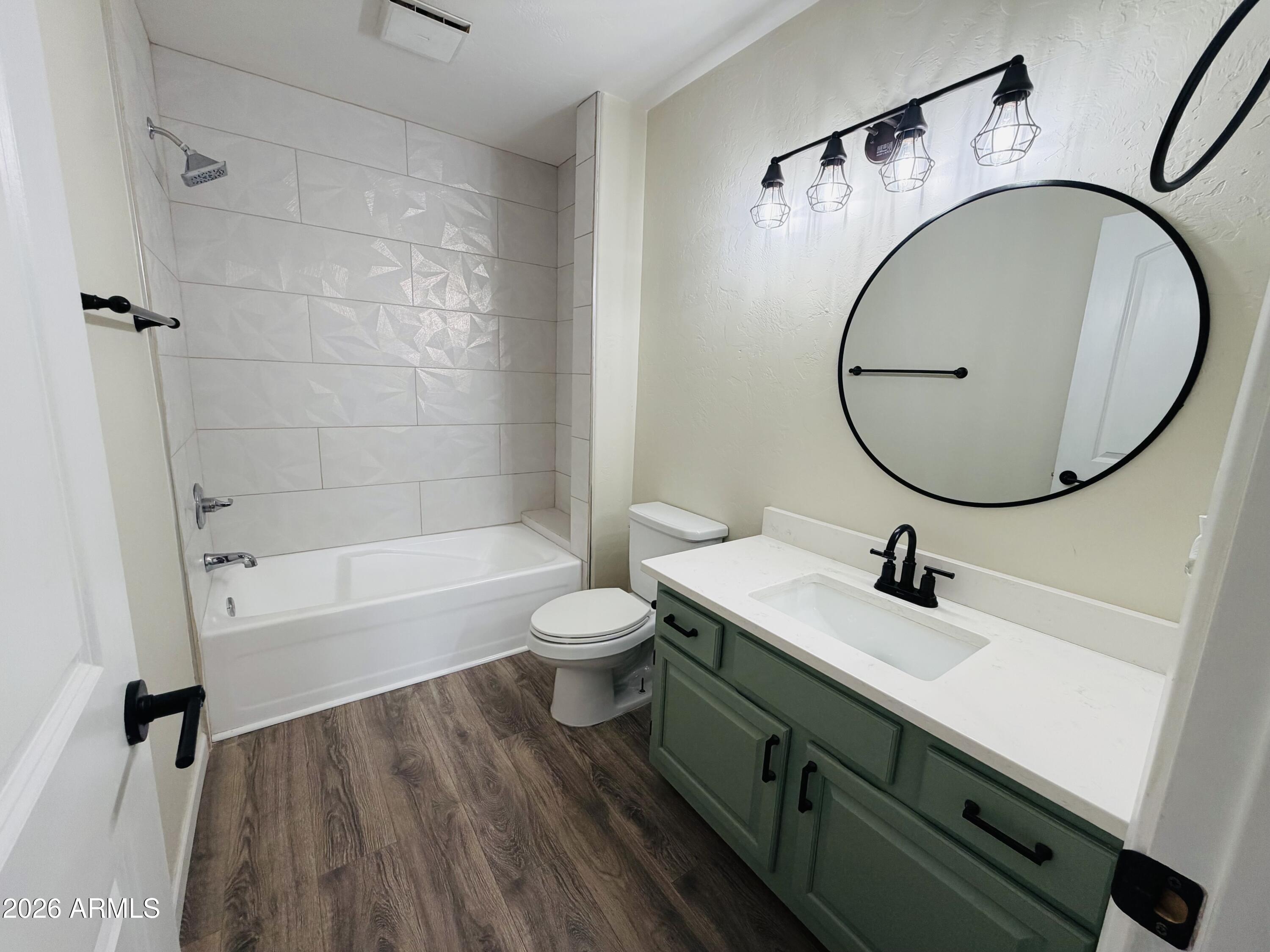 4040 N WEIMER Place 4