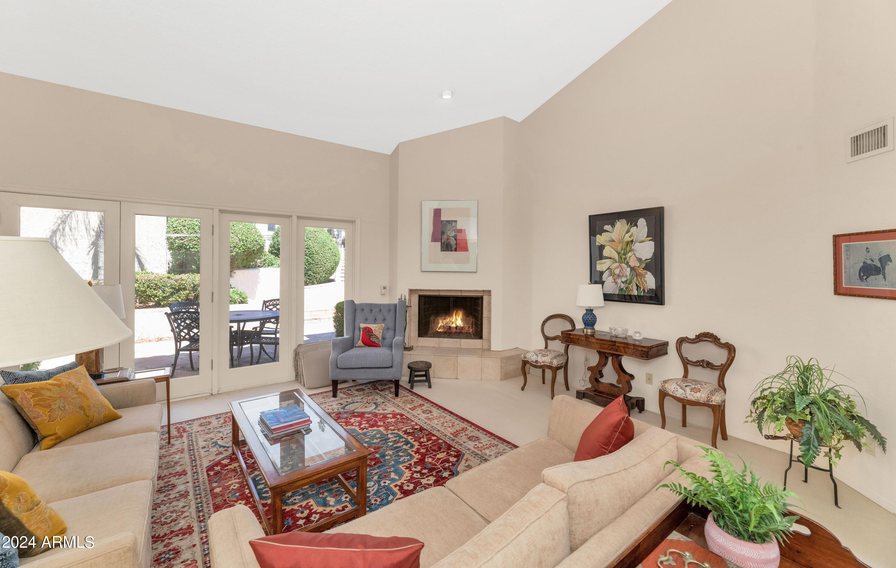 2626 E ARIZONA BILTMORE Circle 32