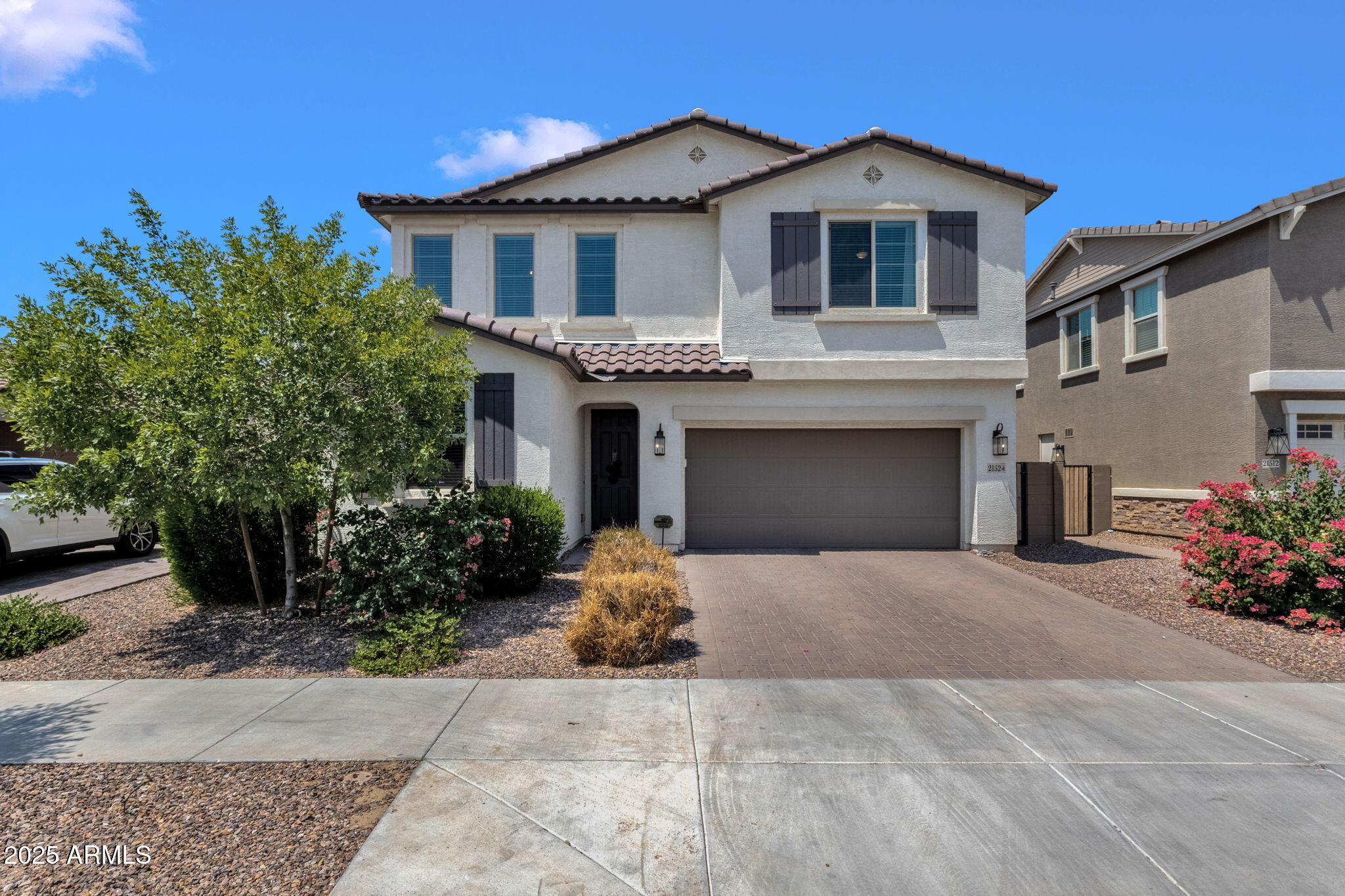21524 S 225 Way