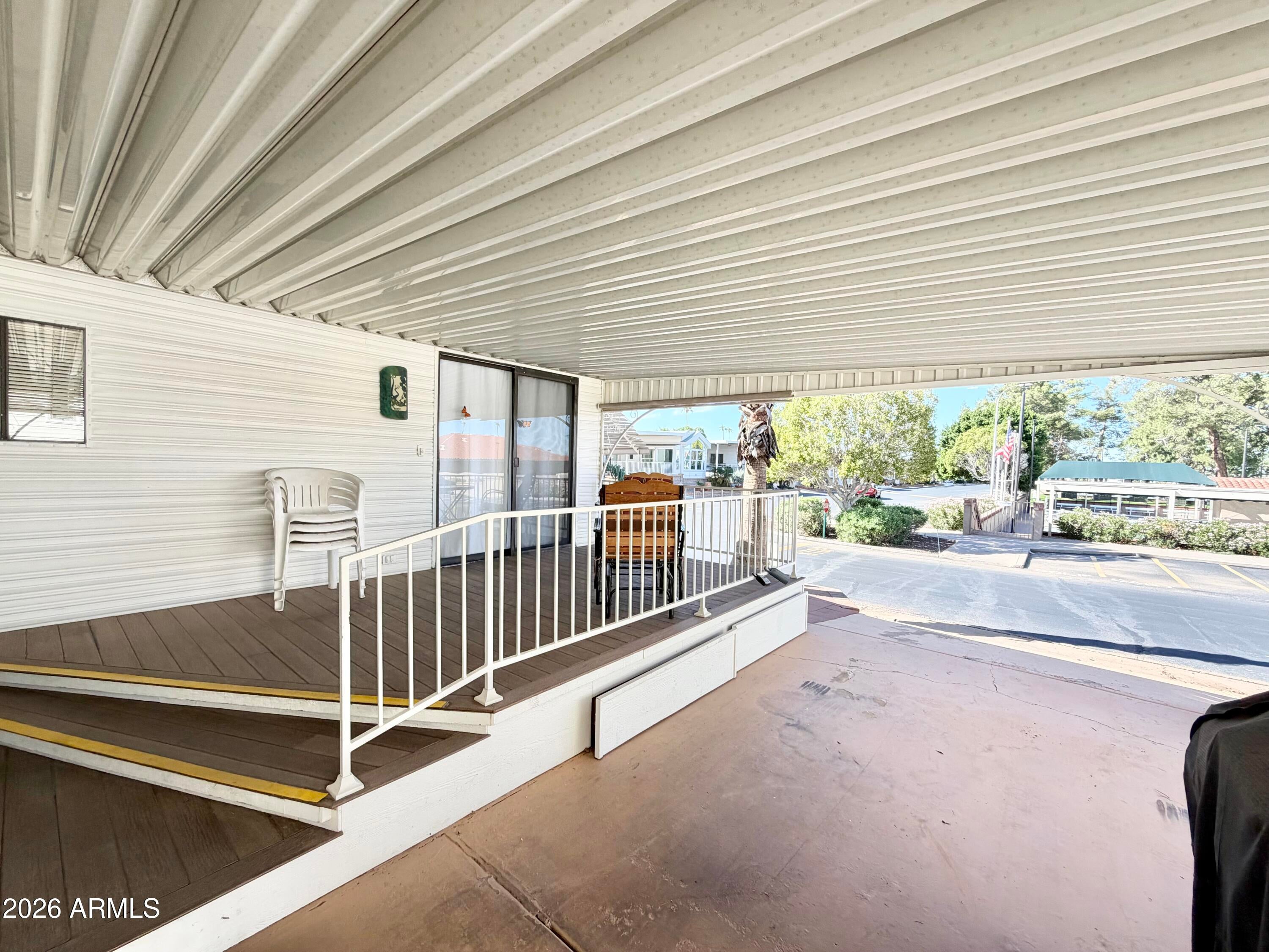 111 S GREENFIELD Road 470