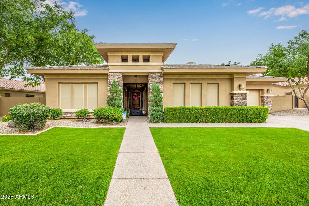 Photo of 5205 S Sandstone Place, Chandler, AZ 85249 (MLS # 7011504)