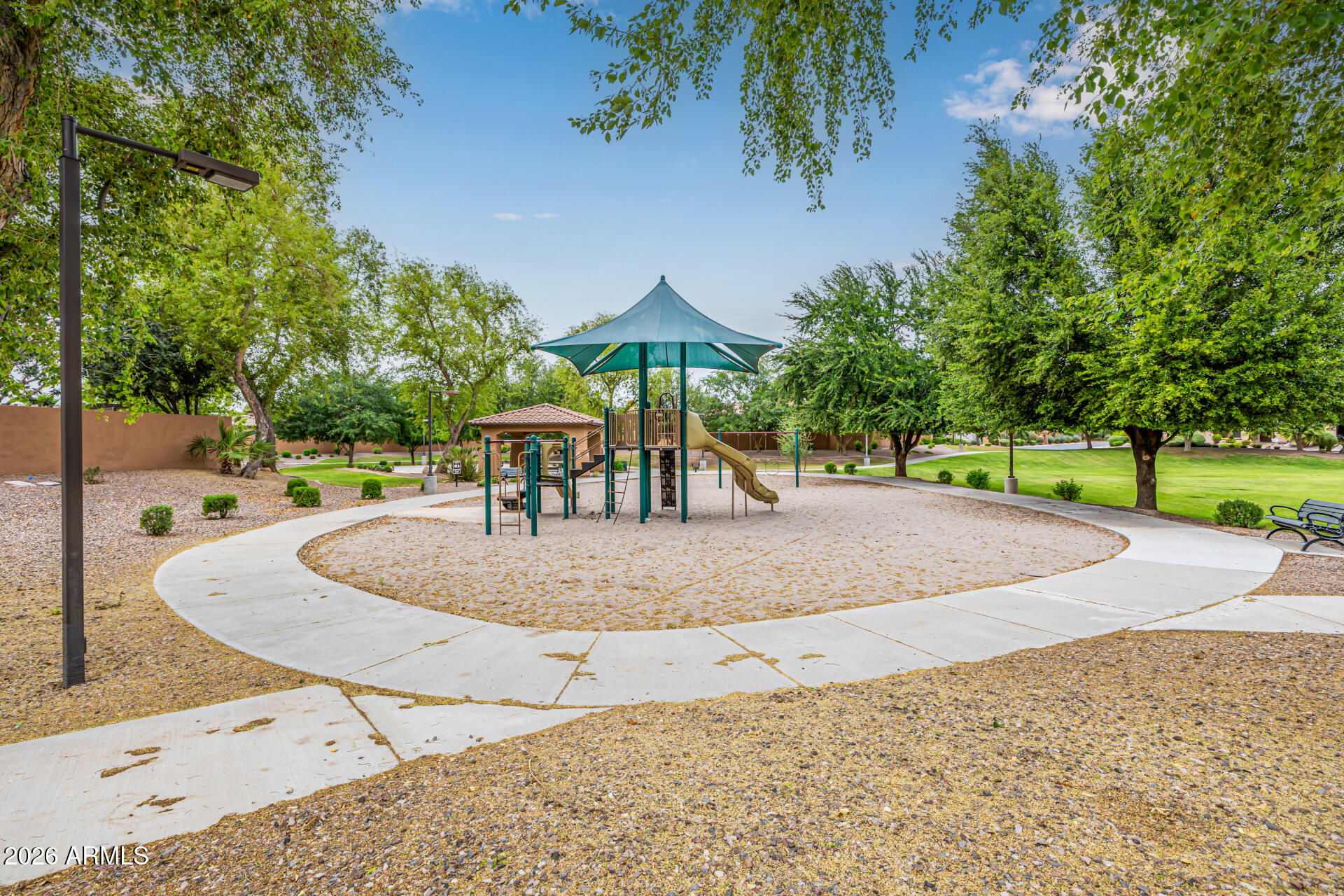 5205 S SANDSTONE Place