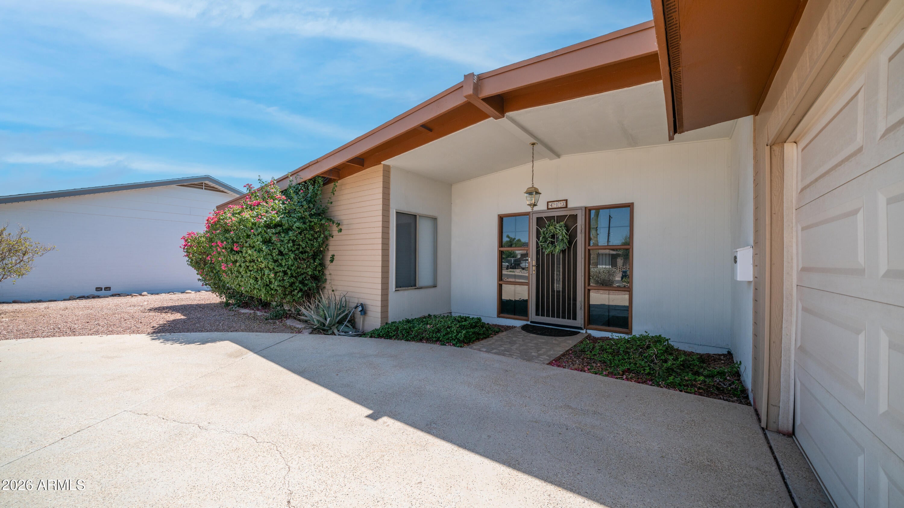 Properties 2 413 E BALBOA Drive