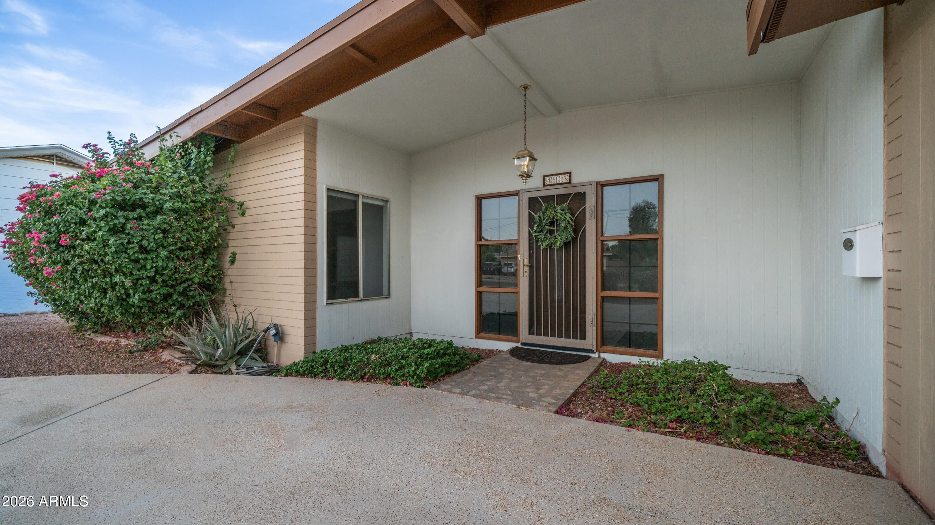 Properties 3 413 E BALBOA Drive