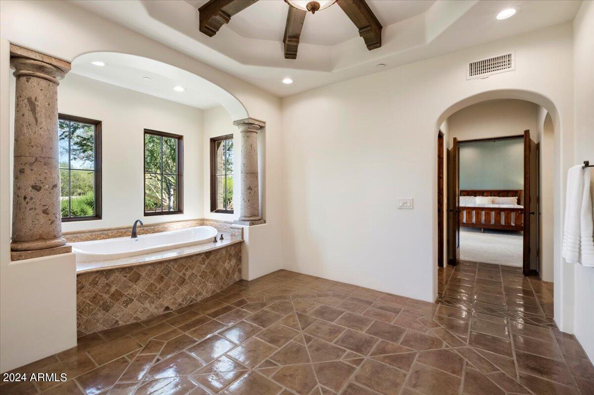 Whisper Rock - Residential