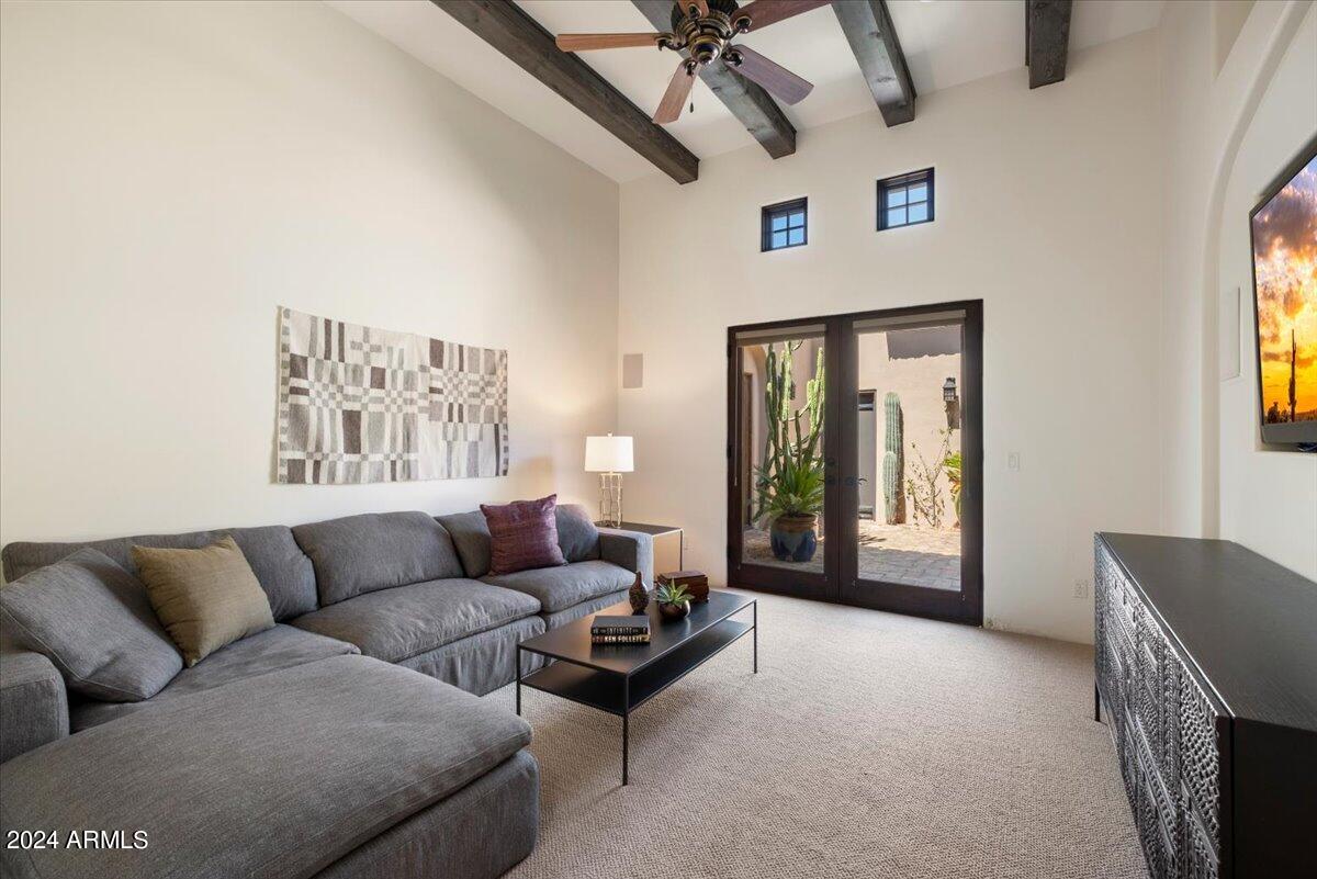 Whisper Rock - Residential