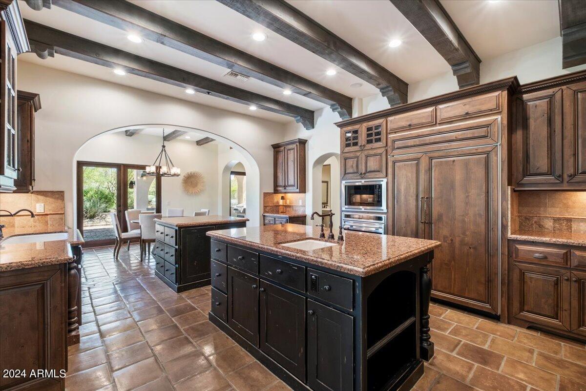 Whisper Rock - Residential