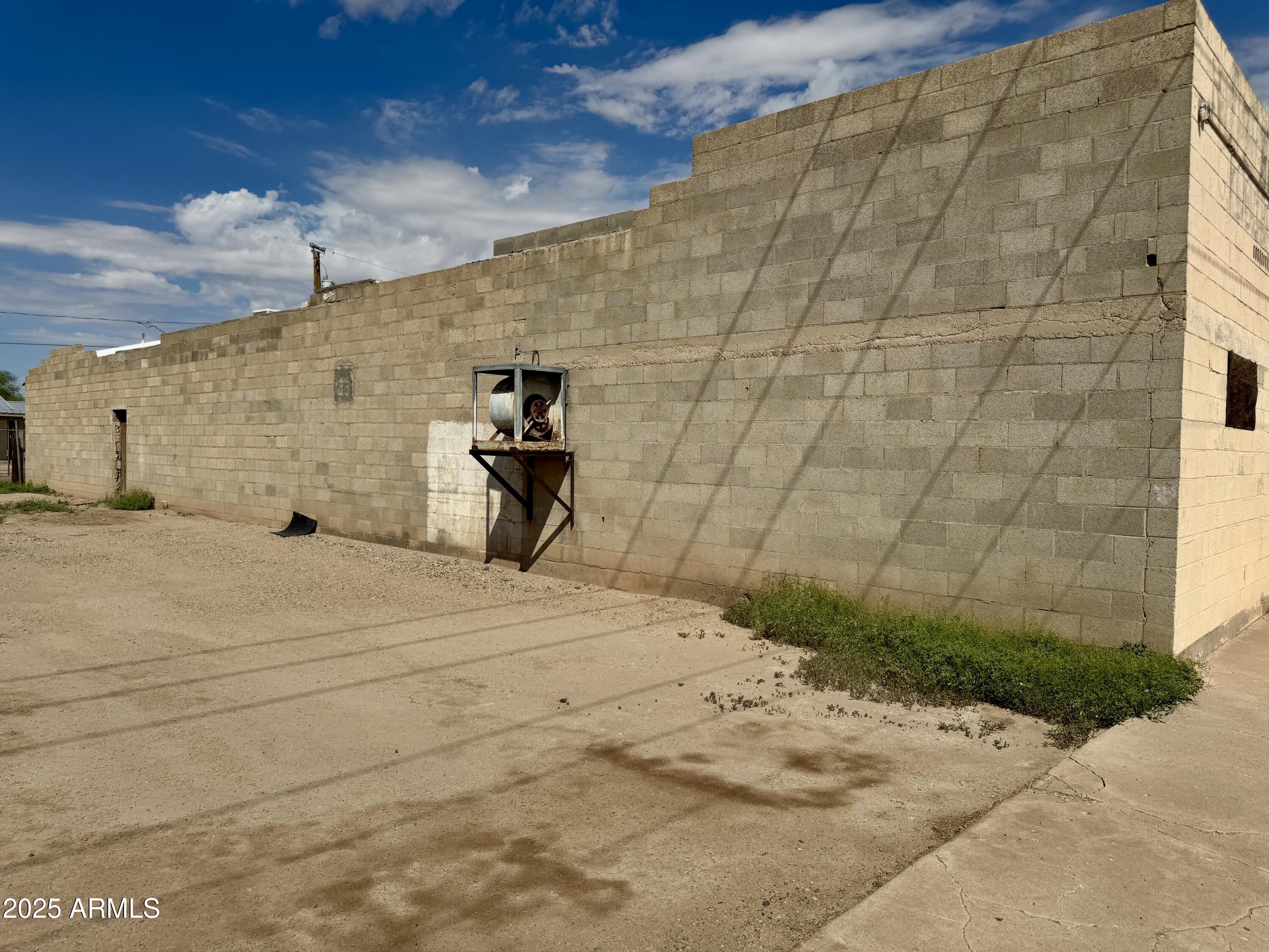 101 W MARTIN LUTHER KING JR Street