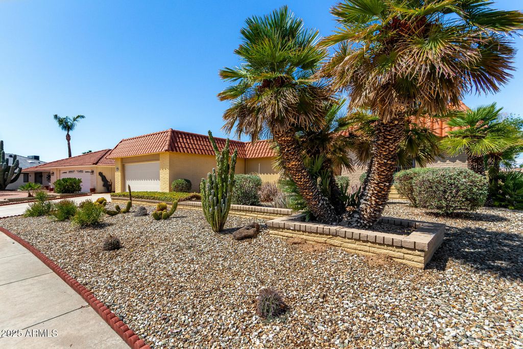 Photo of 13222 W Castlebar Drive, Sun City West, AZ 85375 (MLS # 6919641)
