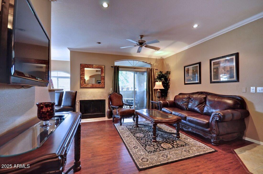 5335 E SHEA Boulevard 1120
