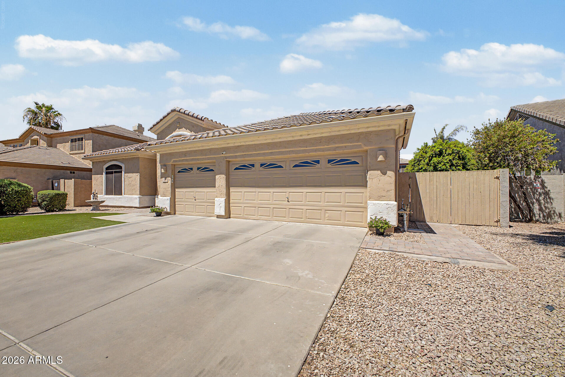 540 N MAMMOTH Way