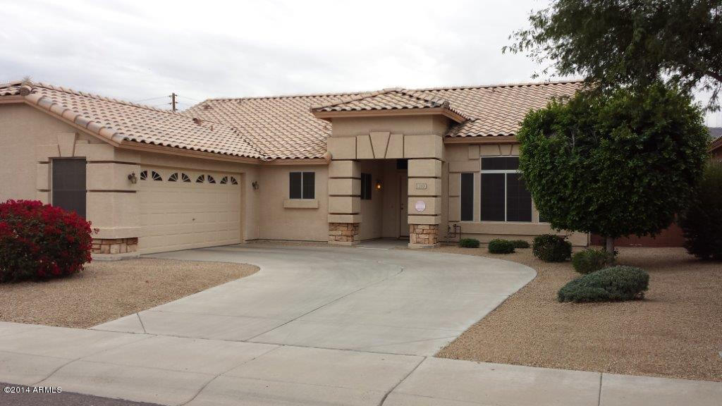 Photo 1 of 15 — 1033 E IAN Drive, Phoenix, AZ 85042