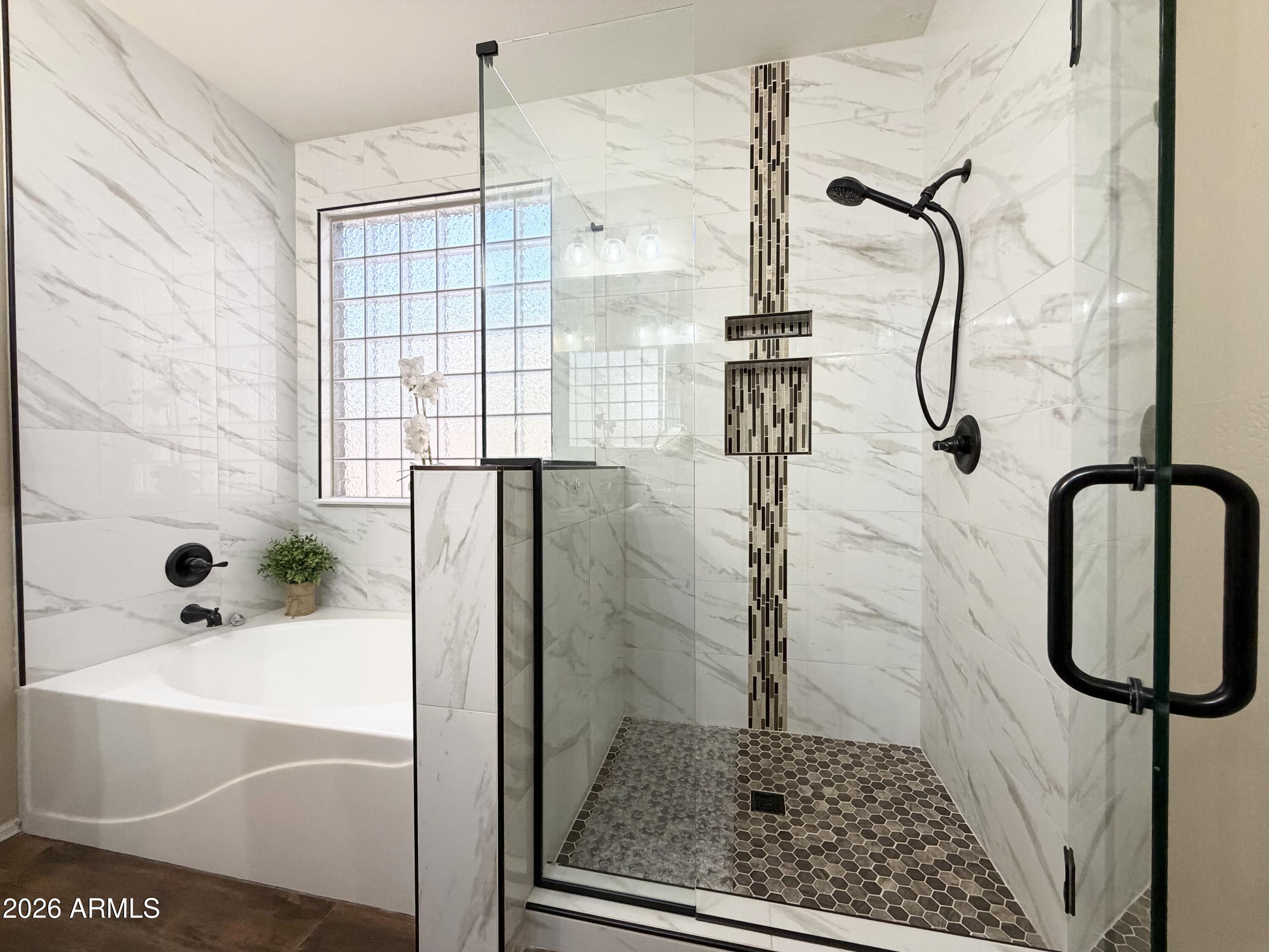 3439 W SAINT ANNE Avenue