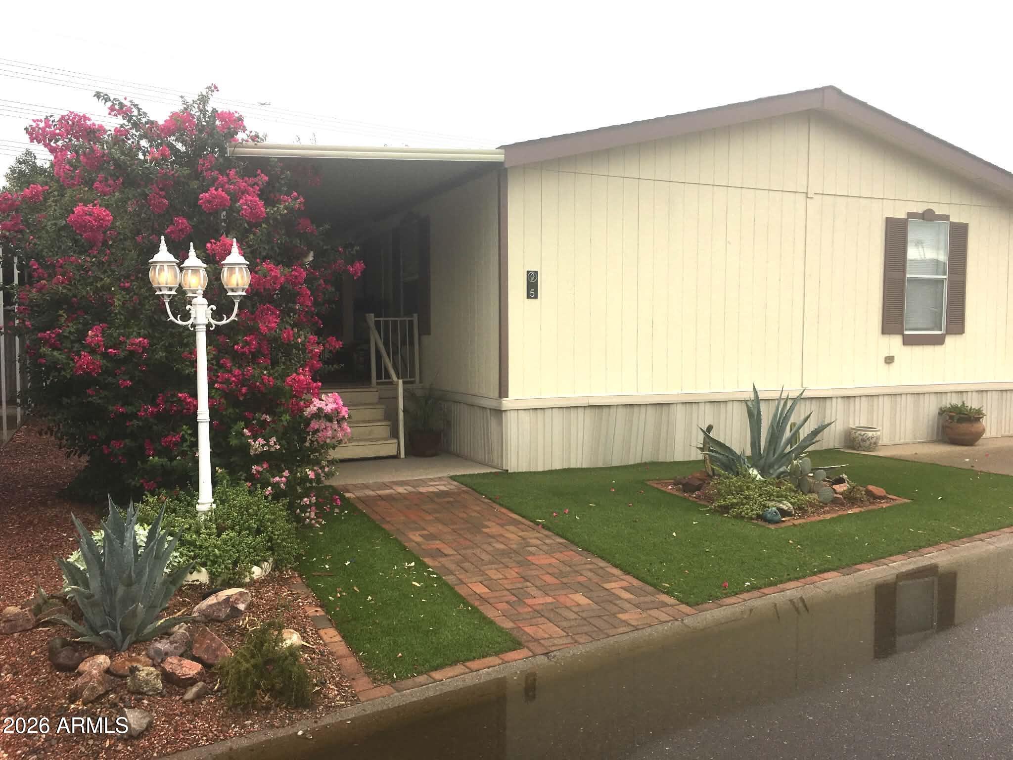 2727 E UNIVERSITY Drive 5