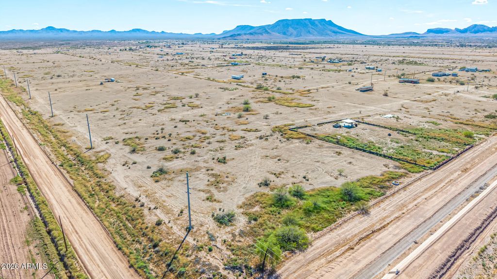 Photo of 0 S Baseline Road #140, Tonopah, AZ 85354 (MLS # 6996698)