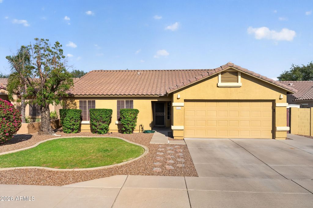 Photo of 653 S Esmeralda, Mesa, AZ 85208 (MLS # 7028858)
