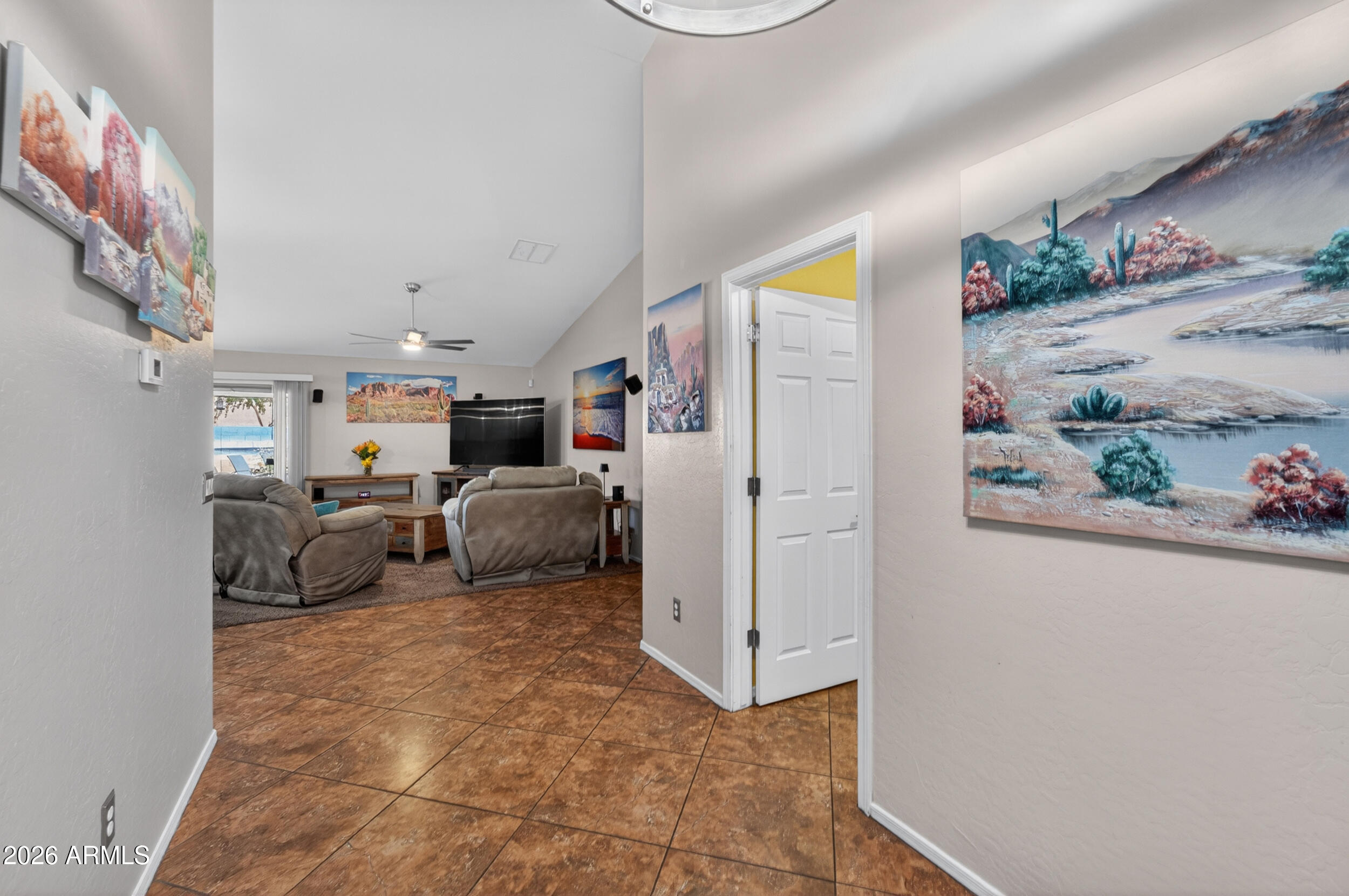 653 S ESMERALDA --