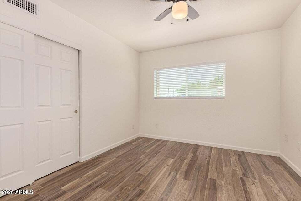 5938 W ROSE Lane