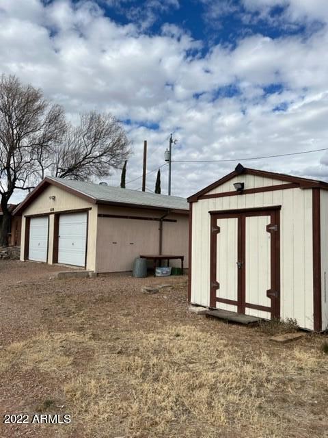 Tombstone - Residential Income