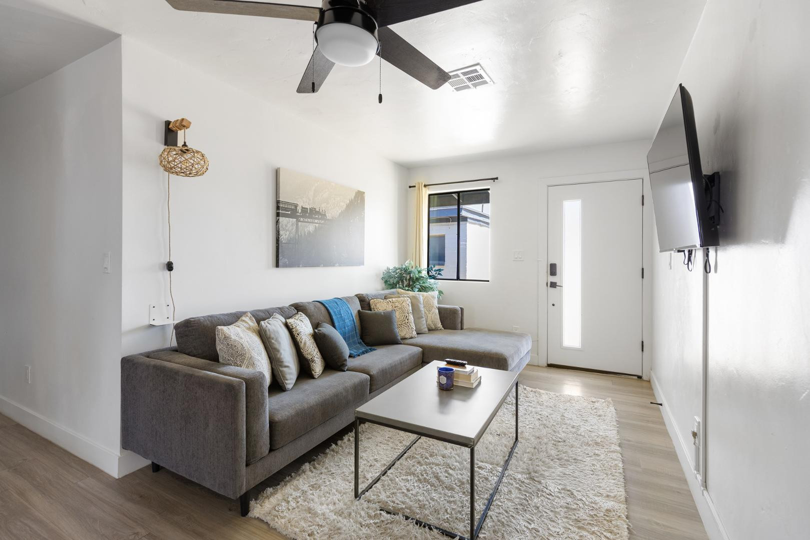 6616 E Avalon Drive 4