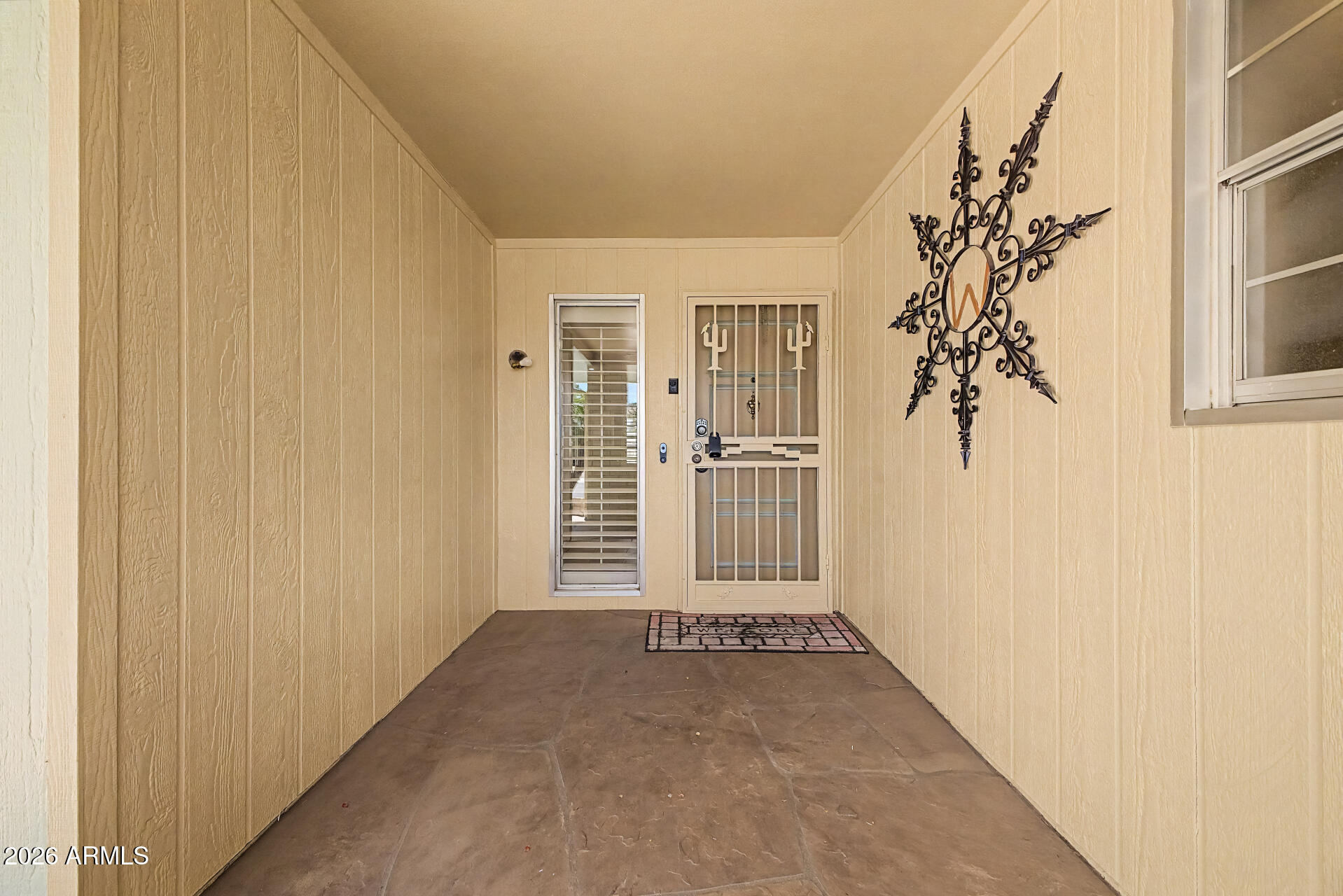 11426 N BLUE RIDGE Drive