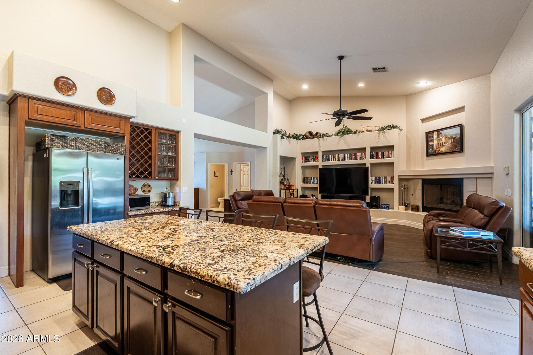 CALLE LEJOS ESTATES - Residential
